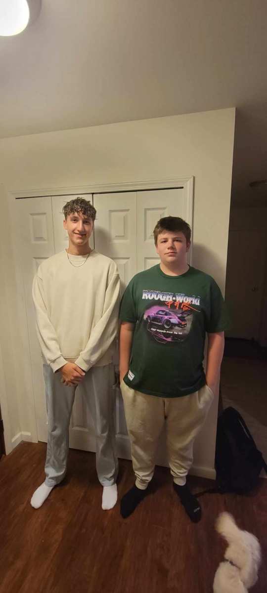 08-30-23-first-day-of-school-Lowis-German-exchange-student-and-Alex