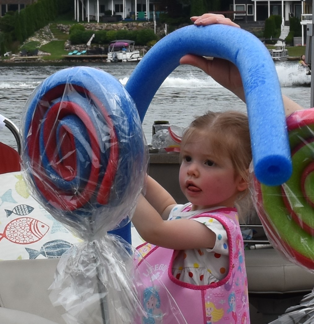 boat-parade-kid-and-big-candy