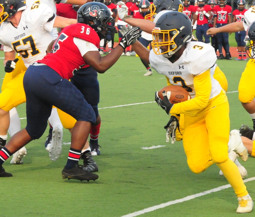 Oxford's Devon Hudson led the running game with 18 carries for 82 yards. Photo by Dan Shriner.