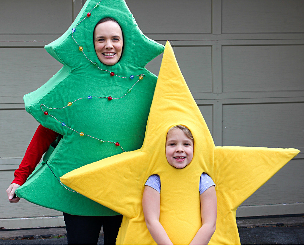 Kerri Smith, a 1995 OHS graduate, and her daughter Kelsie, 7, perform in a music video for the song “Happy Holiday.”