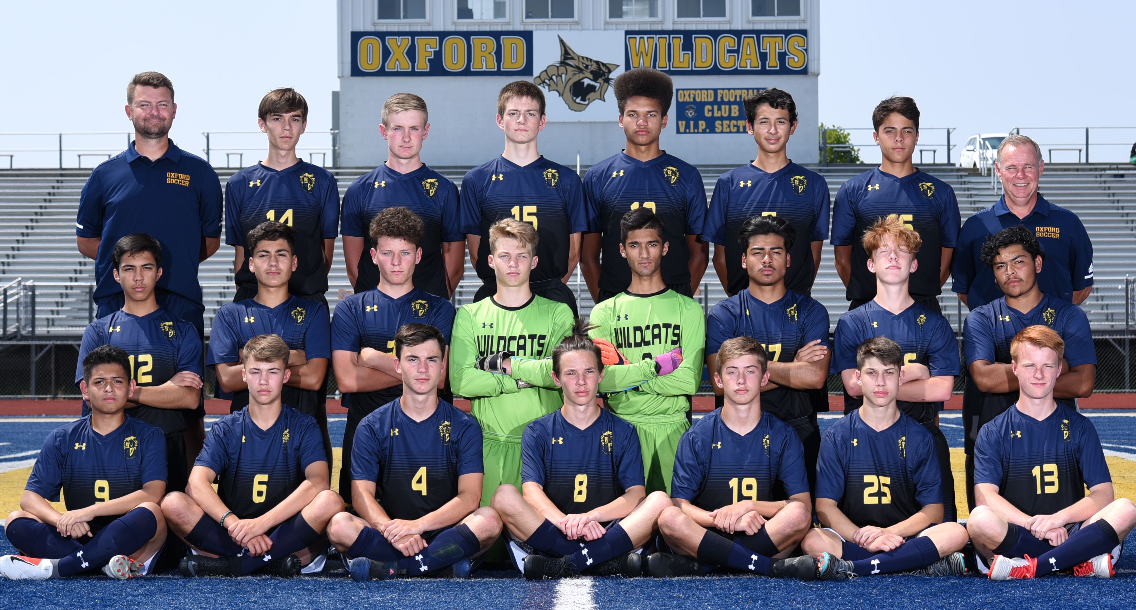 Front row (from left: Bryan Calixto, Dylan Brown, Nicholas Morawski, Mason Upham, Luke Huller, Colin Deroso andCavan Vance. Middle row (from left): Christian Mendoza, Christopher Escalante, Matthew Wolfe, Tristan Bennett, Zain Khambaty, Michael Gonzales, Rory Vince and Mario Palacios. Back row (from left:  JohnThaler, Pedro Bottene, Sam Huller, Brent Bayley, Zachary Townsend, Jesus Escalante, Coda Mendoza and Barrie Vince. Photo by Visual Sports Network.