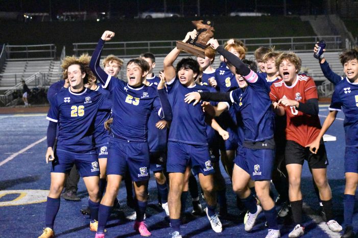 Oxford boys team claims first district title with win over Clarkston
