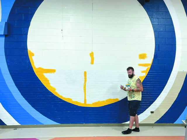 Clear Lake Elementary receives two murals ahead of new school year