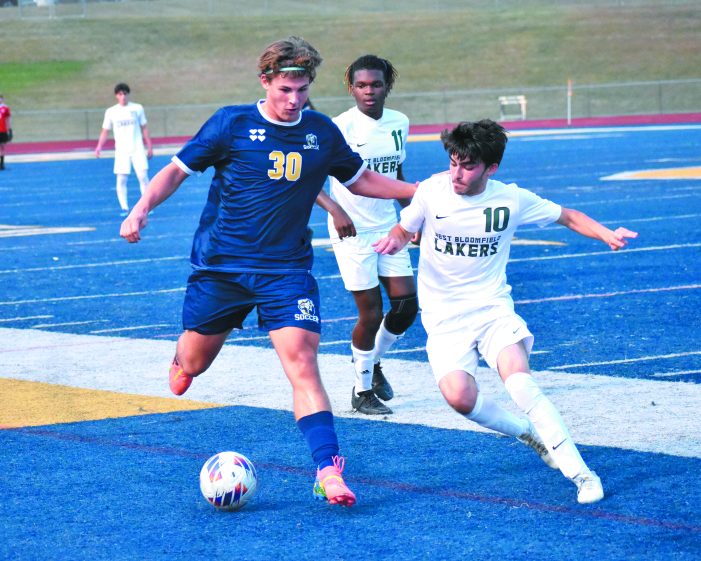 Oxford boys soccer shuts out W. Bloomfield, ties Adams