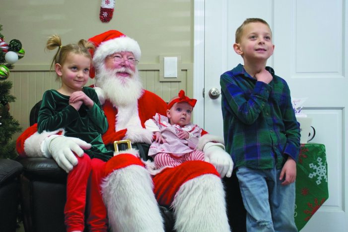 Families meet Santa, enjoy pancake breakfast on Saturday