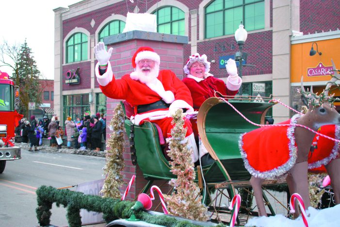 Oxford Christmas Parade helps ring in the Christmas season